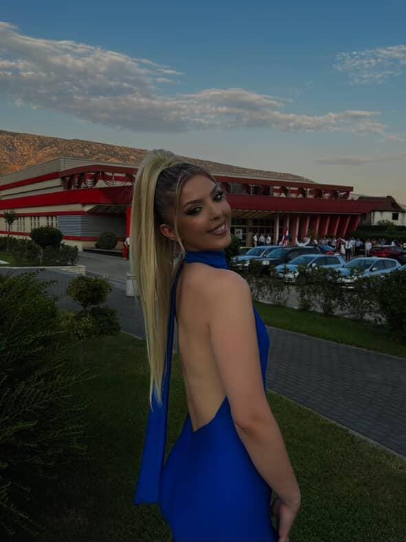 Srednje plava / Šampanjac | Rep za kosu photo review