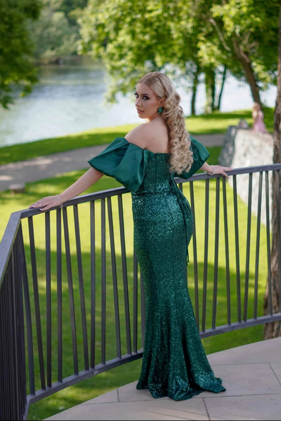 Šampanjac / Srednje Plava │Ravna │Ekstenzije na klipse / češljiće photo review